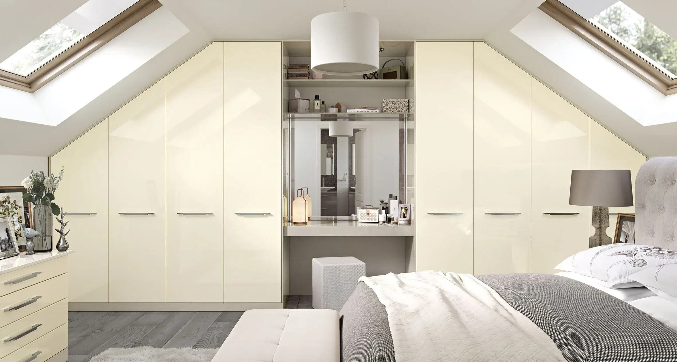 Esprit in Cream Gloss